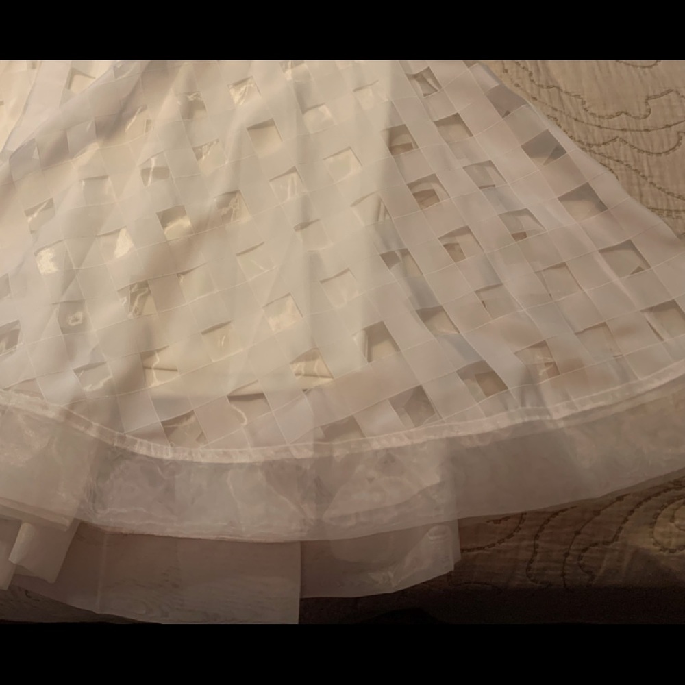 Christian Siriano, 18, window pane medi skirt.